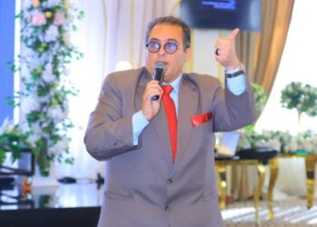 خلال برنامج عيار 24|المستشار الأسبق لـ «البورصة المصرية»: سعر أوقية الذهب قد يتراجع إلى 2400 دولار