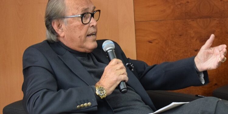 هاني توفيق يتوقع استمرار ارتفاع أسعار الذهب في وجود «ترامب»