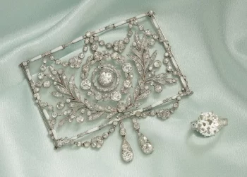 فريمانز وهندمان تعرض 175 قطعة مجوهرات للبيع في مزاد علني