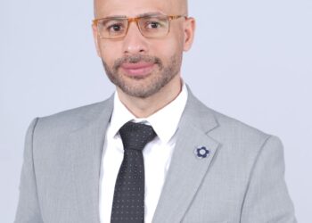 وليد فاروق يكتب: «الخمسة جنيهات».. العملة الرسمية في سوق الذهب