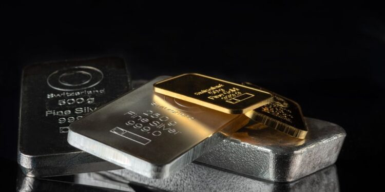 «الملاذ الآمن»: تدهور العلاقات التجارية بين الولايات المتحدة والصين يدفع الفضة للصعود 94 «الملاذ الآمن»: تدهور العلاقات التجارية بين الولايات المتحدة والصين يدفع الفضة للصعود