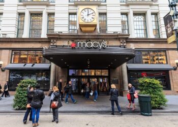 مبيعات مجوهرات Macy’s تتحدى الركود… وقطاع التجزئة يعيد اكتشاف بريقه الفاخر