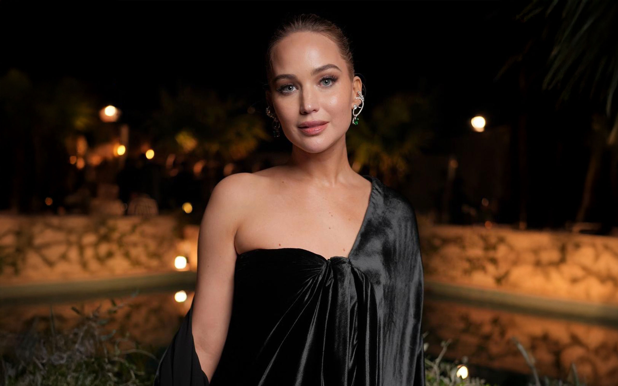 Jennifer Lawrence Anna Khouri