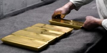التطورات التاريخية في احتياطي الذهب المصري