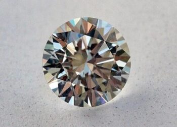 106 عامًا على ابتكار تولكوفسكي لقطع الألماس” المستدير”