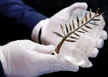 تصنيع جائزة السعفة الذهبية من الذهب الأخلاقي في مهرجان كان السينمائي