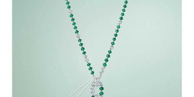 كارتييه تكشف عن مجموعة “En Équilibre” في ستوكهولم