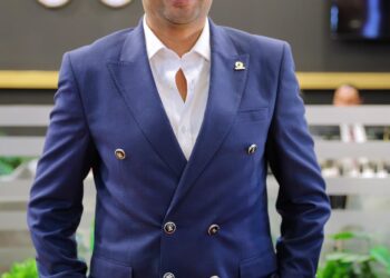 جون لوكا: منطقة الشرق الأوسط تشتعل.. والذهب يعيد تشكيل خريطة الأسواق العالمية والمحلية