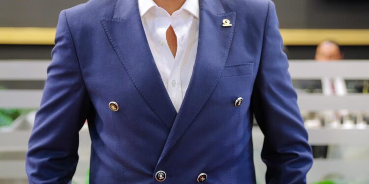 جون لوكا: منطقة الشرق الأوسط تشتعل.. والذهب يعيد تشكيل خريطة الأسواق العالمية والمحلية 94 جون لوكا: منطقة الشرق الأوسط تشتعل.. والذهب يعيد تشكيل خريطة الأسواق العالمية والمحلية