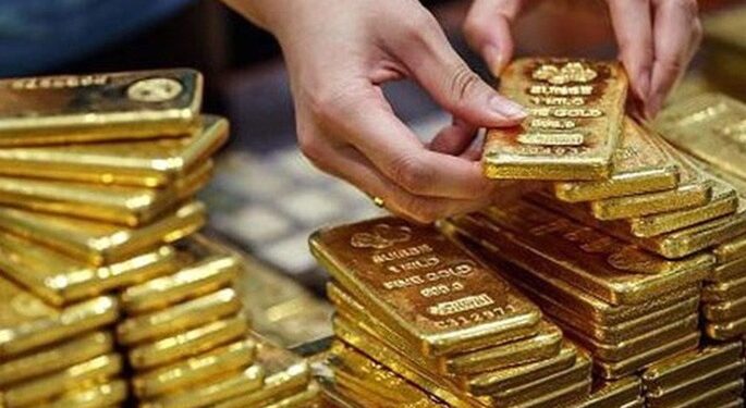 البنوك المركزية تدعم الذهب في مواجهة ضعف الطلب الاستثماري