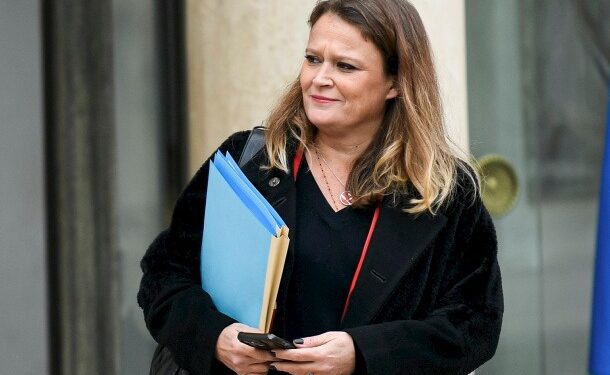 فرنسا تتمسك بتسمية “ألماس صناعي” وتمنع مصطلحات “ألماس مختبر” و”ألماس مزروع”