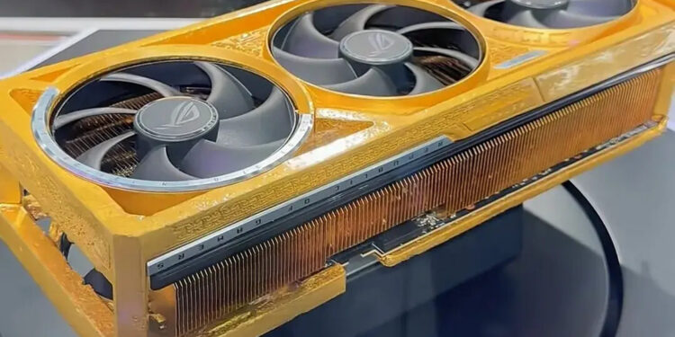 أسوس تكشف عن بطاقات فيديو تزن 7 كجم من الذهب عيار 24