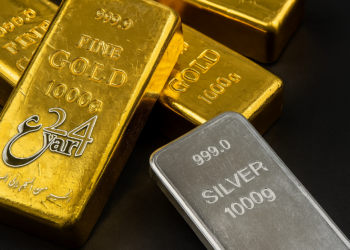 الذهب يحافظ على مكاسبه مع ترقب خفض الفائدة الأمريكية… والفضة تخطف الأضواء
