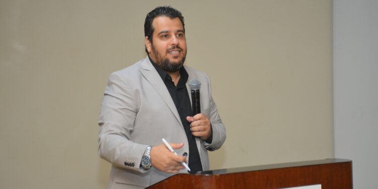 سعيد إمبابي يكشف أوهام سوق الذهب.. «التغليف مش ضمان… والكاش باك مش مكسب» 94 إمبابي: تعديلات القوانين وإنشاء المصافي يدعمان تحول مصر لمركز إقليمي لصناعة وتجارة الذهب