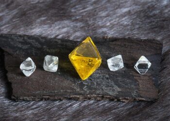 بورجندي للألماس تسجل خسائر بـ29.5 مليون دولار في النصف الأول من 2025