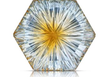 “مونتانا صن”.. ياقوتة ثنائية اللون تبهر خبراء الـ GIA