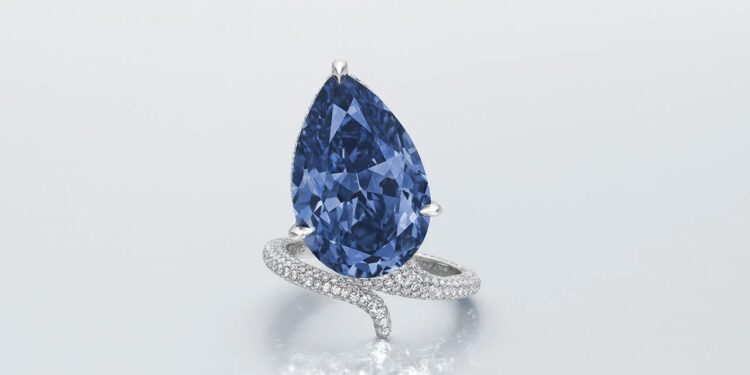 خاتم ألماسة زرقاء يتصدر مزاد كريستيز في جنيف بقيمة قد تصل إلى 30 مليون دولار 94 خاتم ألماسة زرقاء يتصدر مزاد كريستيز في جنيف بقيمة قد تصل إلى 30 مليون دولار