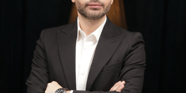 وليد فاروق يكتب: حسم الجدل حول بيع الذهب بالذهب.. والردّ على مدرسة الأخذ بظاهر النص