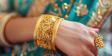 «آي صاغة» الذهب المحلي يربح 145 جنيهًا خلال أسبوع.. والإغلاق الحكومي الأمريكي يعزز الطلب على الملاذات الآمنة