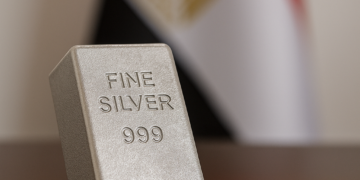 «الملاذ الآمن»: الفضة ترتفع 13.3% محليًا خلال أسبوع وتسجّل أعلى مستوى منذ 2011 عالميًا 25 «الملاذ الآمن»: الفضة ترتفع 13.3% محليًا خلال أسبوع وتسجّل أعلى مستوى منذ 2011 عالميًا