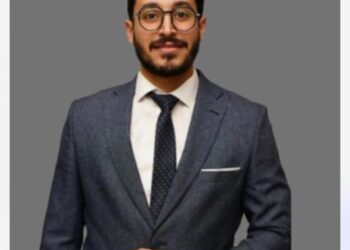 محمد مهدي: العالم يعيش «حمّى الذهب».. والمعدن الأصفر يتحول إلى وسيلة نجاة اقتصادية