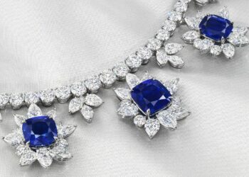 قلادة ياقوت وألماس تُحقق 16.1 مليون دولار في مزاد كريستيز