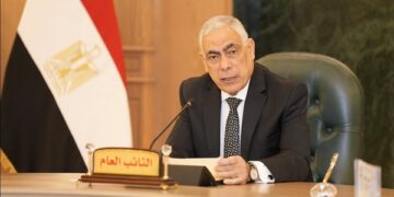 النائب العام يسلم 265 كيلو من سبائك الذهب للبنك المركزي