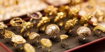 القبض على موظف بمصلحة الدمغة بتهمة اختلاس 63 كيلو ذهب من أحراز رسمية