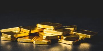 الإمارات تعزز “صُرامة” الإطار التنظيمي لقطاع الذهب لترسيخ النزاهة والريادة العالمية