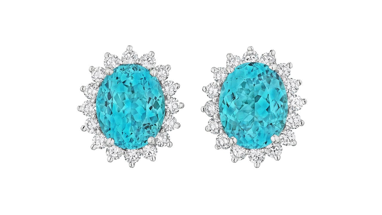 عقد «تيفاني» يحطم الرقم القياسي العالمي في مزاد كريستيز بـ4.2 مليون دولار 111 WhatsApp Image 2025 12 13 at 2.39.08 PM