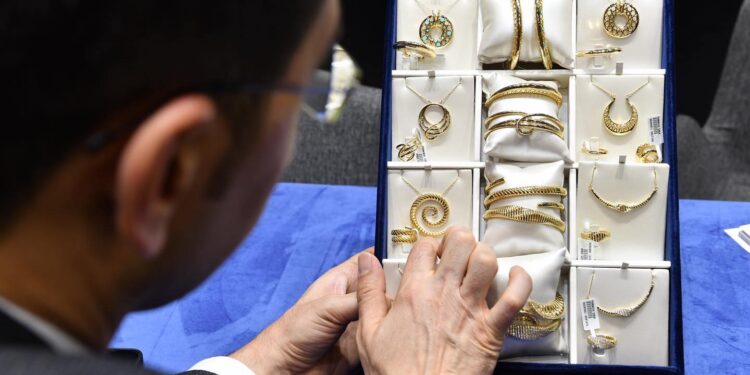 ليبيا تتصدر قائمة أكبر مستوردي الذهب والمجوهرات التركية في شمال إفريقيا