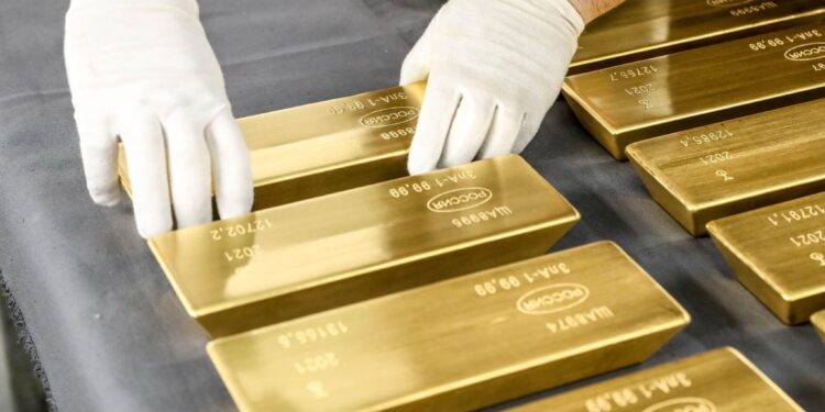 الذهب يستهل 2026 بأقوى انطلاقة سنوية منذ 46 عامًا 96 الذهب يستهل 2026 بأقوى انطلاقة سنوية منذ 46 عامًا