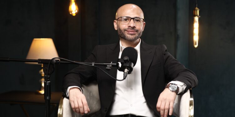 د.وليد فاروق يكتب: «آي صاغة».. وأكثر من 1000 بيان صحفي في خدمة سوق الذهب والصحافة الاقتصادية