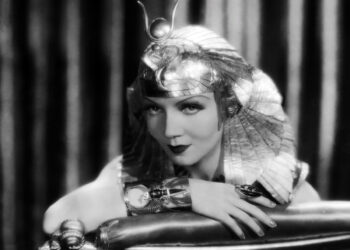 مجوهرات كليوباترا في هوليوود.. من الفانتازيا المسرحية إلى أيقونات الشاشة الفضية