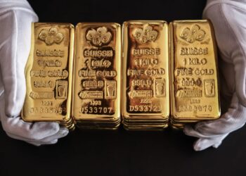 الإفتاء توضح حكم المضاربة بالرافعة المالية وصور الاستثمار في الذهب