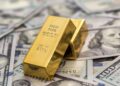 الذهب تحت ضغط السيولة وقوة الدولار… هل يمتد التراجع مع تصاعد التوترات الجيوسياسية؟