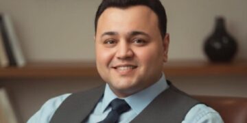 جولد إيرا: الذهب يتداول دون قيمته العادلة بنحو 700 إلى 800 دولار للأوقية