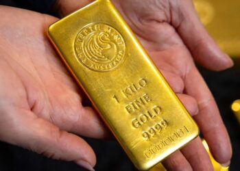 ضغوط بيعية على الذهب بعد ارتفاع مؤشر أسعار المستهلكين الأمريكي 0.2% في فبراير