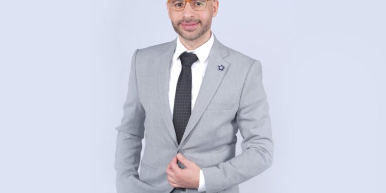 «مرصد الذهب»: تراجع طفيف في أسعار الذهب محليًا وسط ركود المبيعات وتوجه السوق للتصدير 92 «مرصد الذهب»: تراجع طفيف في أسعار الذهب محليًا وسط ركود المبيعات وتوجه السوق للتصدير