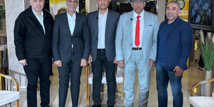 العمالة الفنية في صدارة الأولويات.. “بيت الصناعة” يناقش تحويل الكوادر المصرية إلى قوة تصديرية عالمية